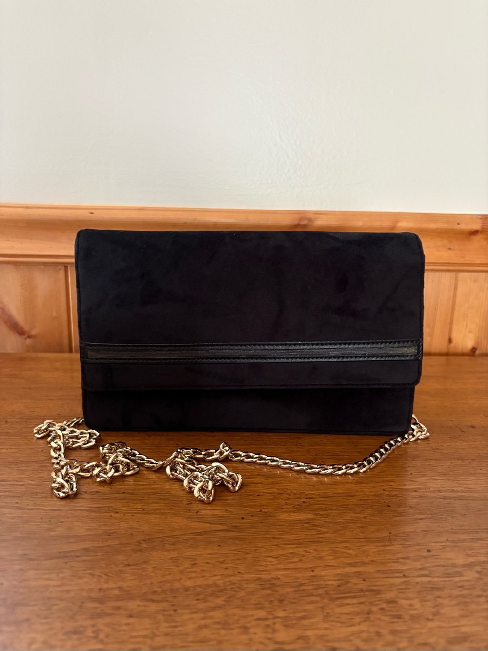 Brooks Brothers Black Clutch w/ Gold Chain Shoulder Strap, Magnetic, Italy